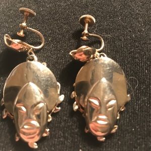 Vintage pair of gold filled clip esrtings